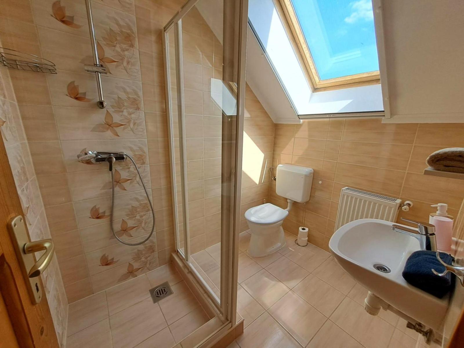 Berta Panzio Bed and Breakfast Hajdúszoboszló Eksteriør billede