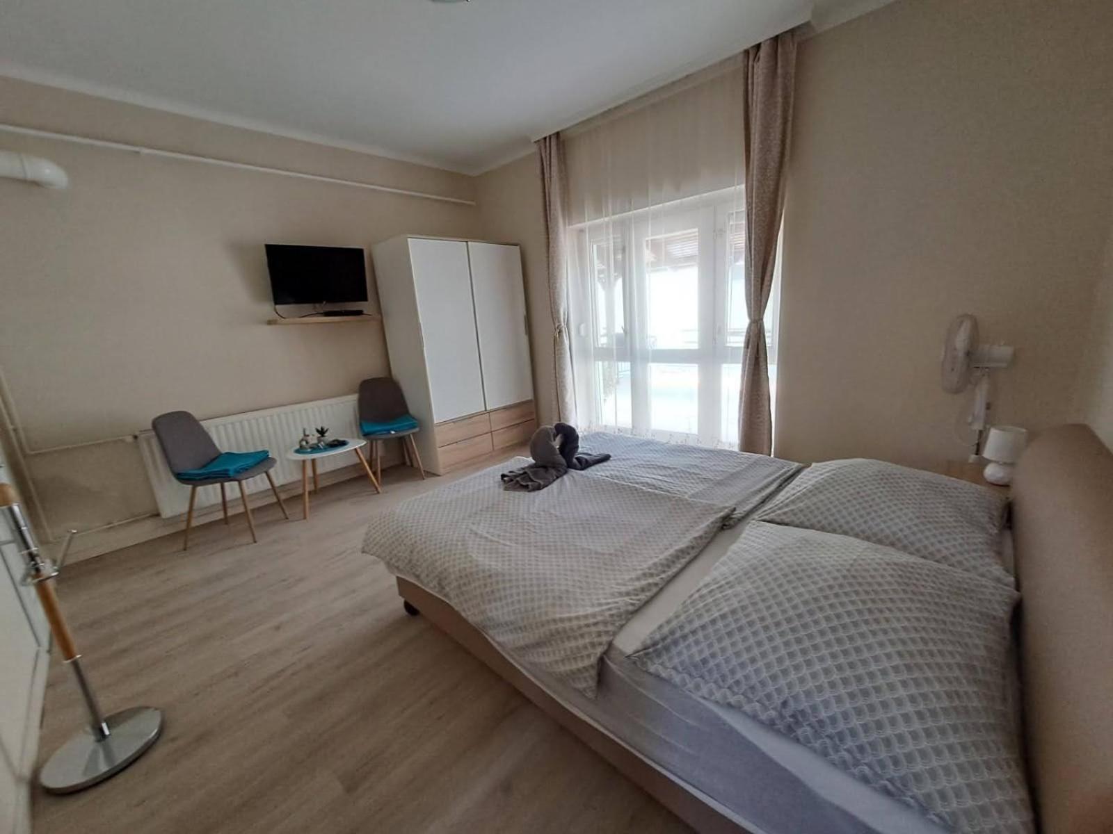 Berta Panzio Bed and Breakfast Hajdúszoboszló Værelse billede